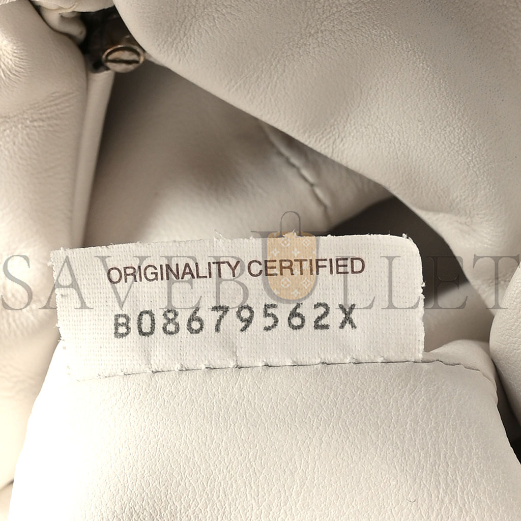 BOTTEGA VENETA SMOOTH BUTTER CALFSKIN SMALL THE SHOULDER POUCH PLASTER (37*23*11cm) BOTTEGA VENETA SMOOTH BUTTER CALFSKIN SMALL THE SHOULDER POUCH PLASTER (37*23*11cm)